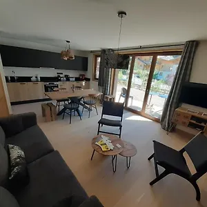 Superbe T3 De Gamme Avec Terrasse Appartement Saint-Chaffrey